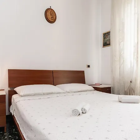 Parcheggio Privato - 10 Min Centro Storico