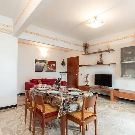 Parcheggio Privato - 10 Min Centro Storico Apartamento