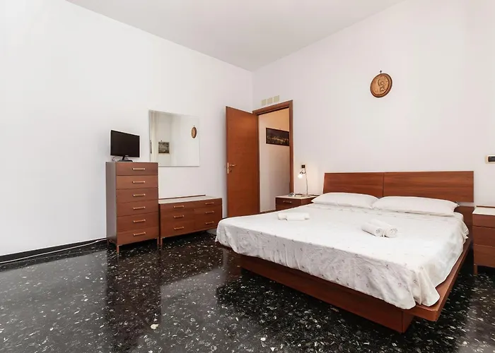 Lägenhet Parcheggio Privato - 10 Min Centro Storico Genua