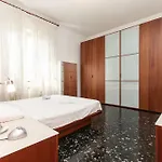 Parcheggio Privato - 10 Min Centro Storico *