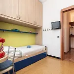 Parcheggio Privato - 10 Min Centro Storico Apartment Genua