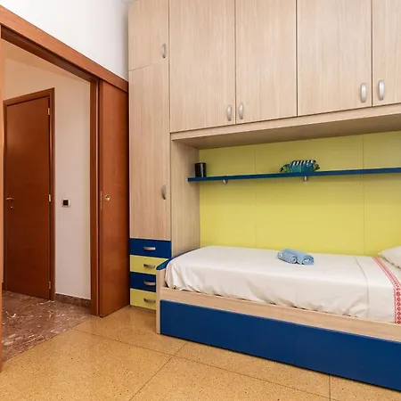Parcheggio Privato - 10 Min Centro Storico Апартаменты Генуя