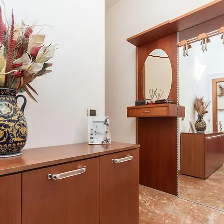 Апартаменты Parcheggio Privato - 10 Min Centro Storico *